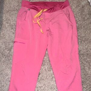 Pink Figs jogger scrub pants size medium